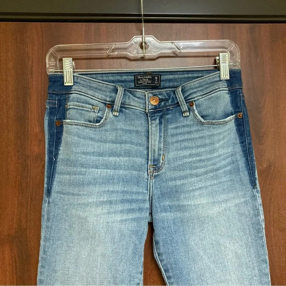 ABERCROMBIE & FITCH Harper Low Rise Ankle Jeans Size 26 Colorblock - Picture 3 of 7